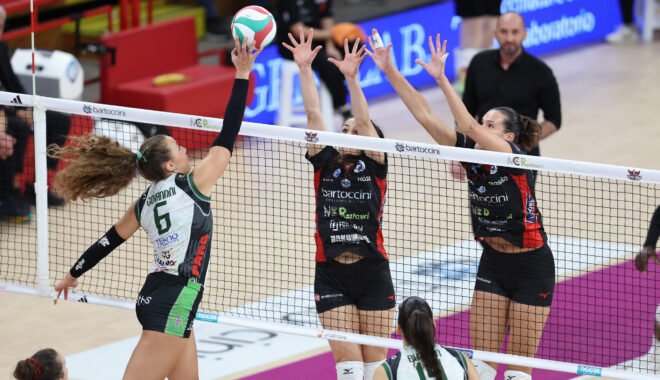 Volley. Bartoccini MC-Restauri, sconfitta per un soffio all’esordio in A1: Vallefoglia passa 3-2 al PalaBarton