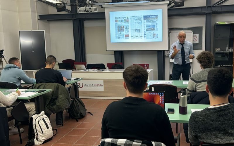 Teorie e prassi della scrittura e organizzazione di una redazione