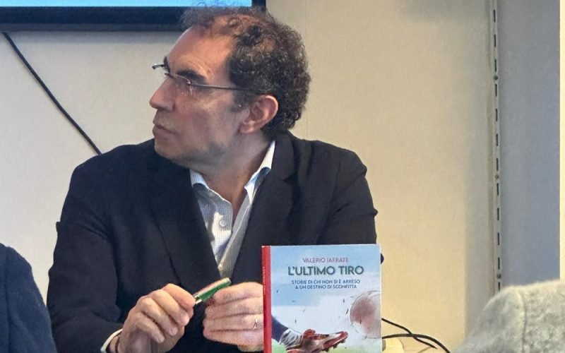 Il libro. L’Ultimo Tiro. Quando perdere insegna a vincere