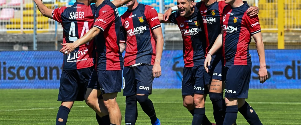 Il Gubbio chiude il campionato in bellezza: 2-0 al Pineto e ottavo posto in tasca. Ora testa ai playoff