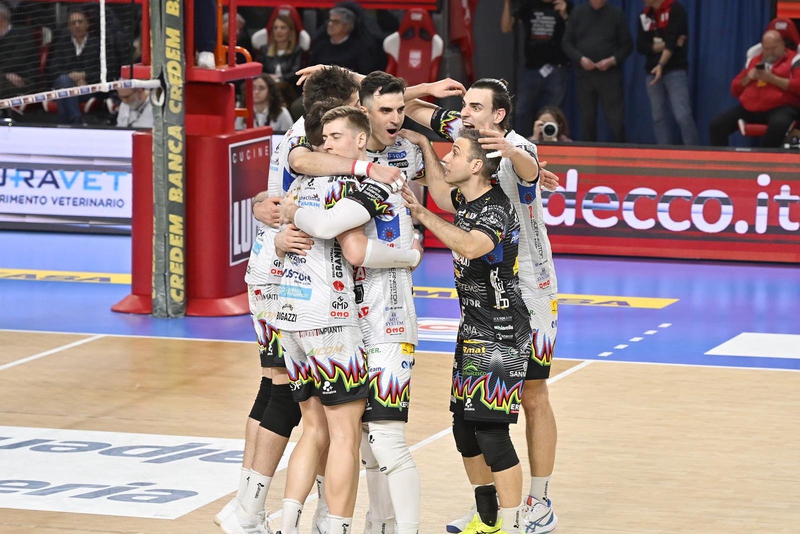 La Sir vince per la terza volta in trasferta a Civitanova (3-1)