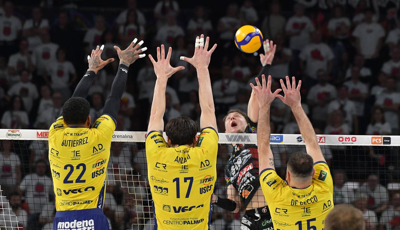 Volley. SIR Susa Vim, Gara-1 quarti: Modena lotta ma non basta