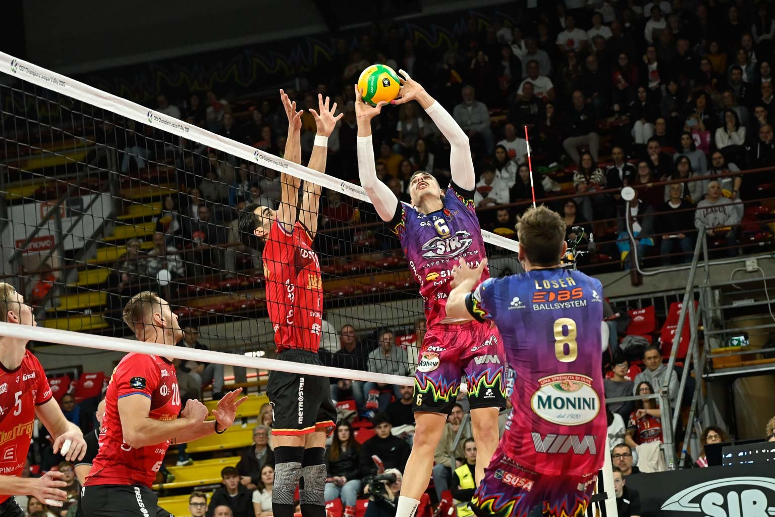 Volley. «Ogni set conta». Sir Perugia vince la prima gara in CEV
