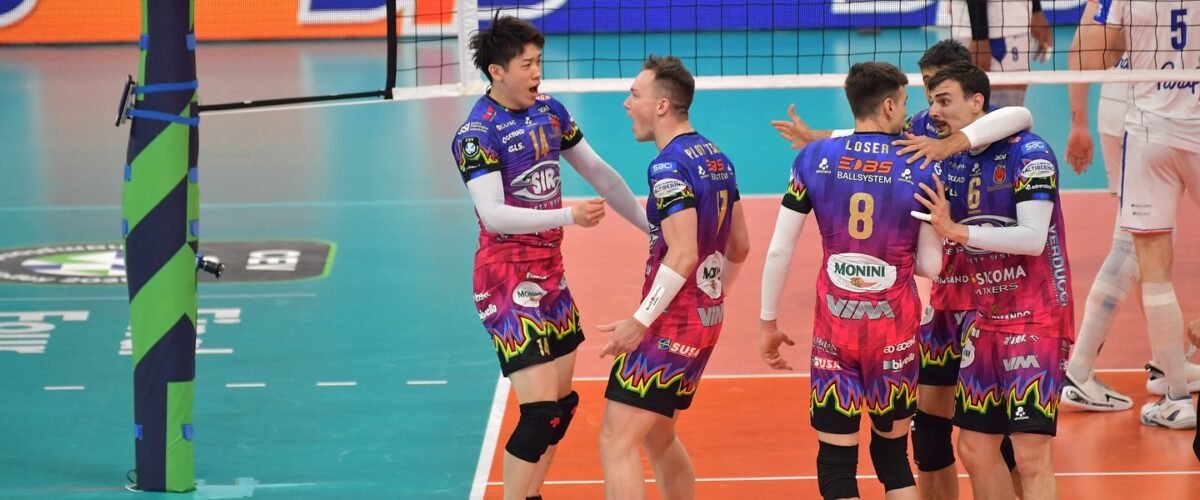 Volley. Champions League: Sir in finale! La Final Four inizia con un 3-0 all’Halkbank Ankara