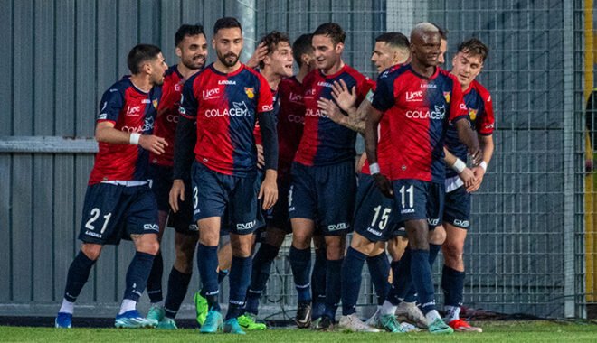 Serie C, il Gubbio batte 4-0 il Rimini e si prepara ai playoff