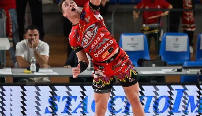 Volley. Semifinali play-off: che battaglia a Civitanova! Perugia ha la meglio al tie-break (3-2), Lorenzetti: «La serie comincia adesso»